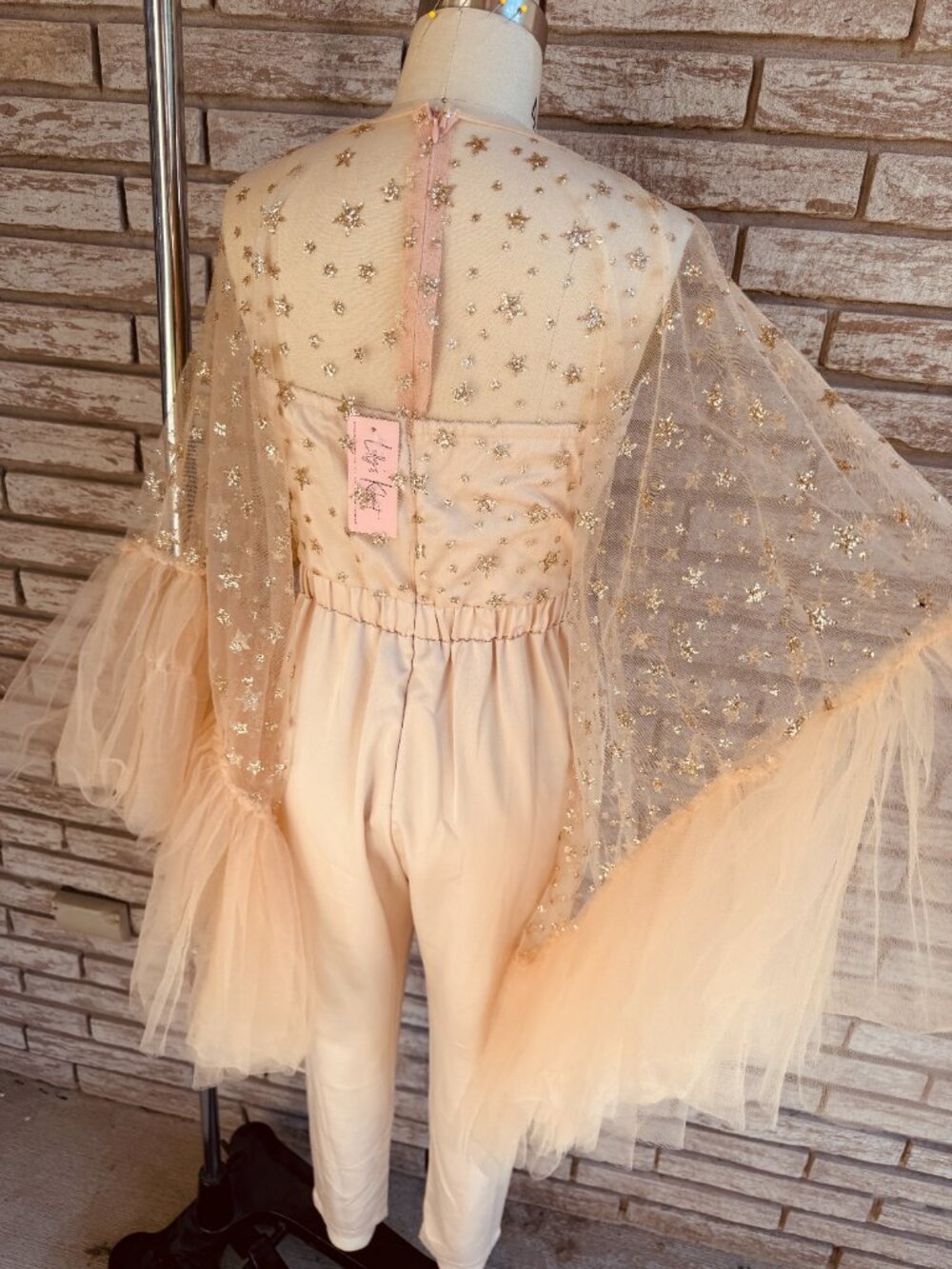 NWT Lilly's Kloset Star Studded Jumpsuit Champagne Starry Tulle Cape Small - Picture 2 of 10